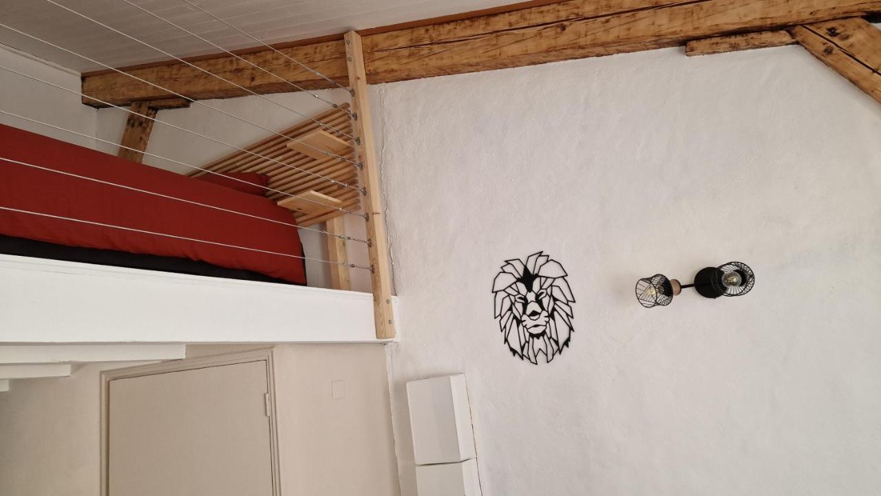 Studio Au Pied De La Sainte Victoire Puyloubier ภายนอก รูปภาพ